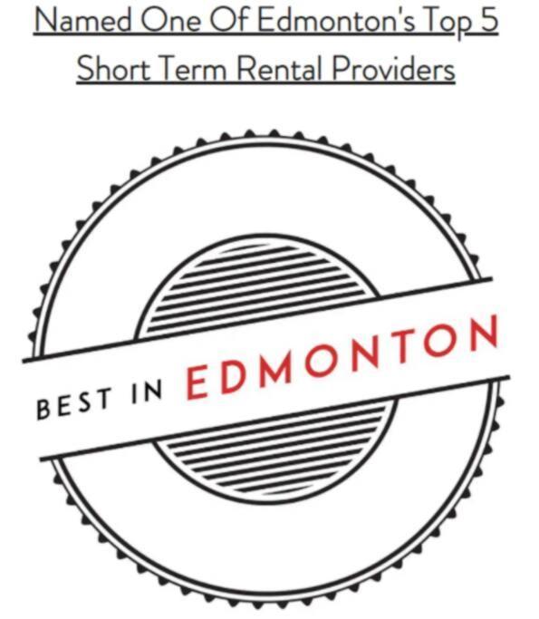 *New* Modern Suite King Bed! Netflix! Sleeps 4! Edmonton Buitenkant foto